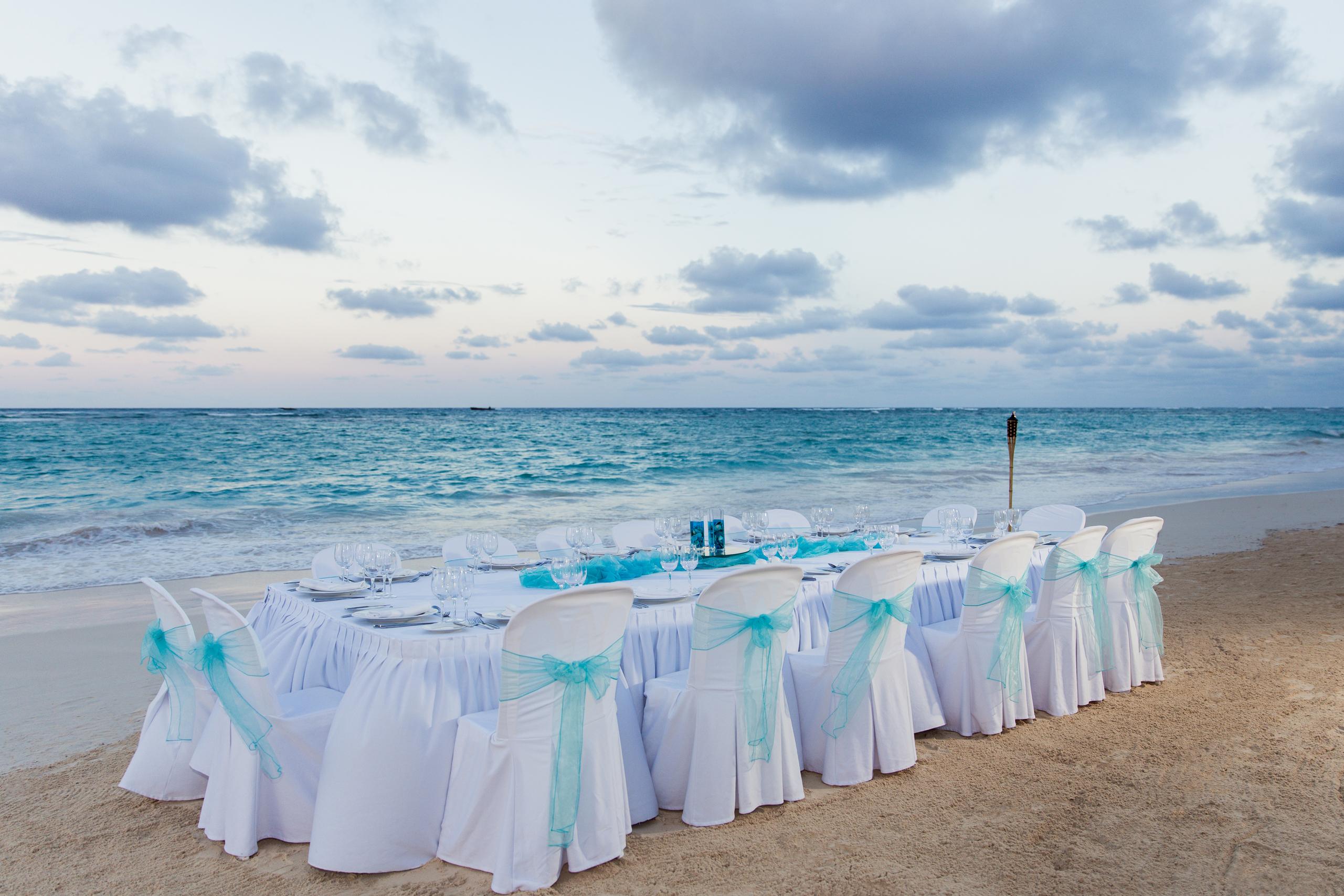 Bahia Principe Grand Bavaro Punta Cana Dış mekan fotoğraf Beach wedding reception