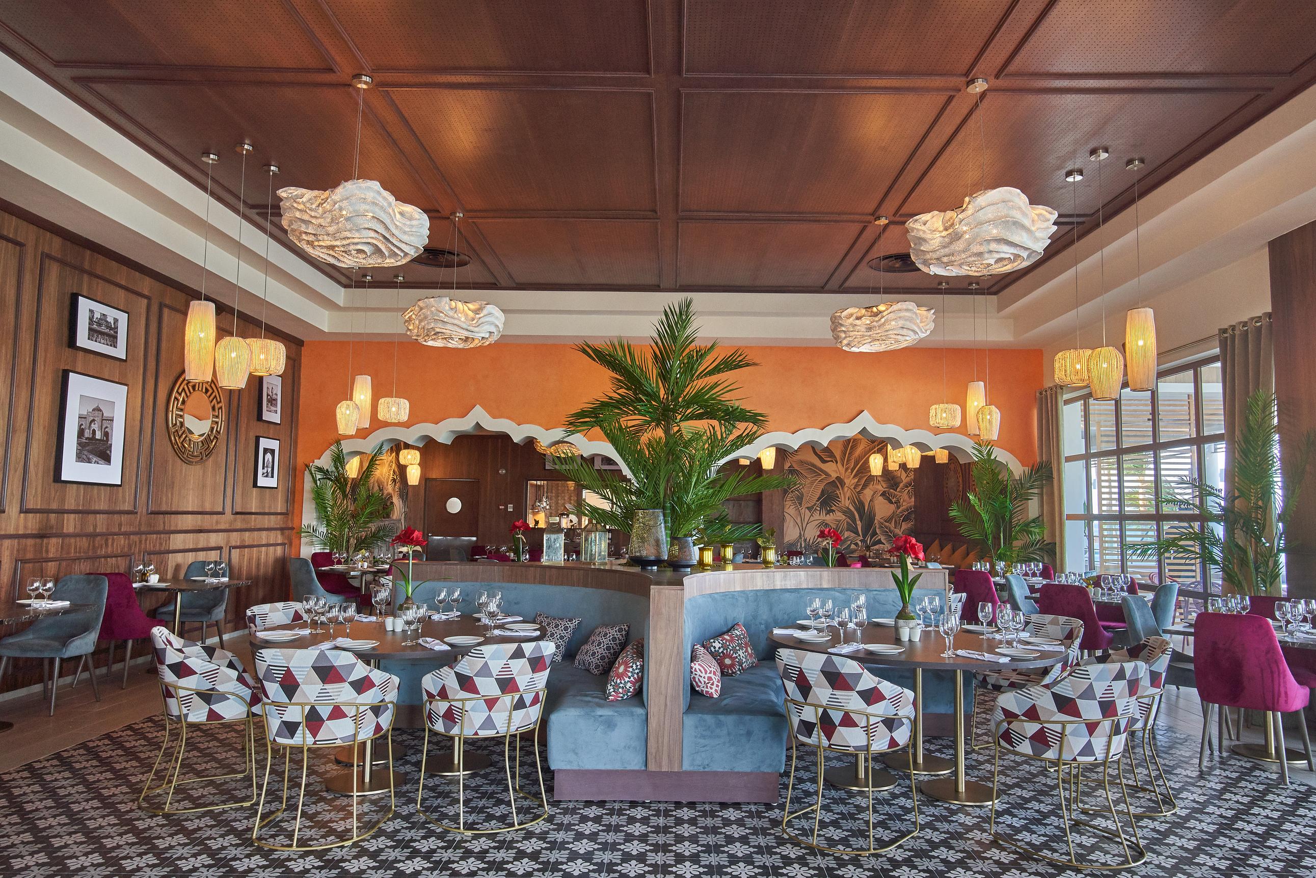 Bahia Principe Grand Bavaro Punta Cana Dış mekan fotoğraf The interior of the restaurant