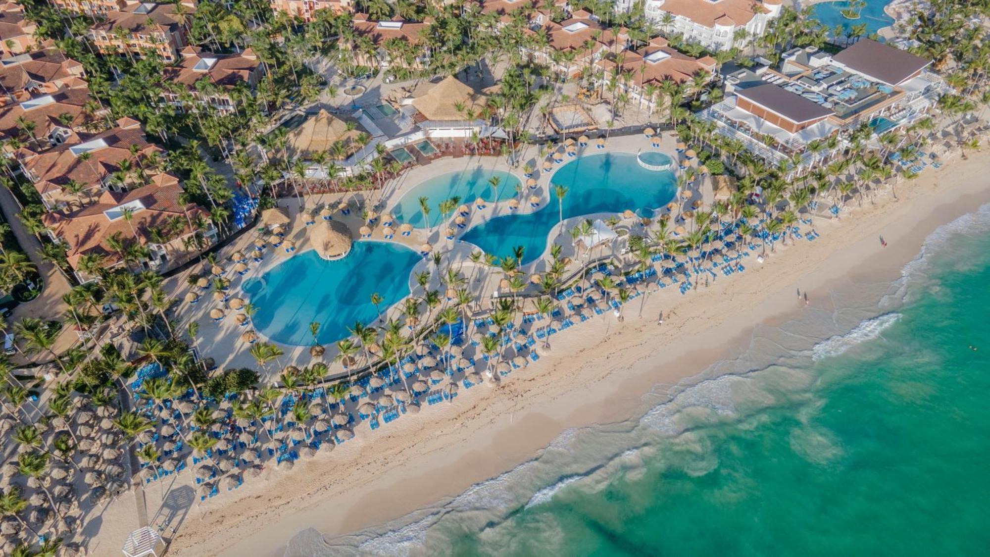 Bahia Principe Grand Bavaro Punta Cana Dış mekan fotoğraf Aerial view of the resort